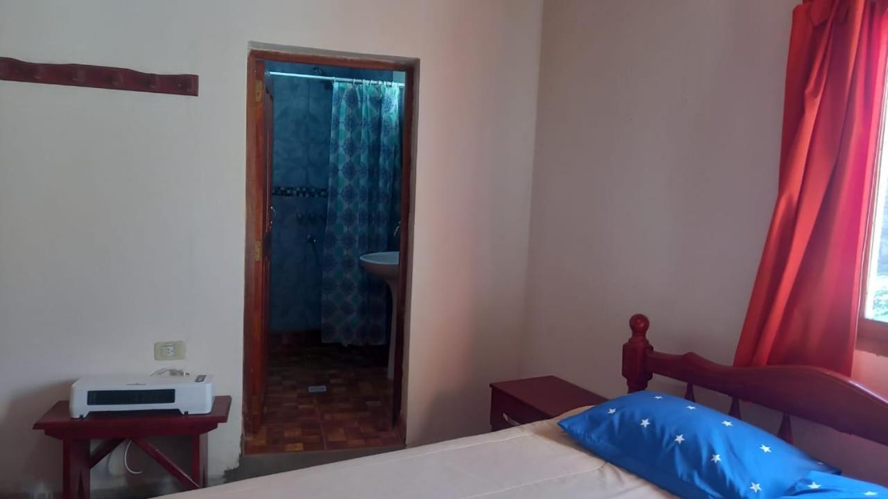 Hospedaje Ale Iruya Luaran gambar
